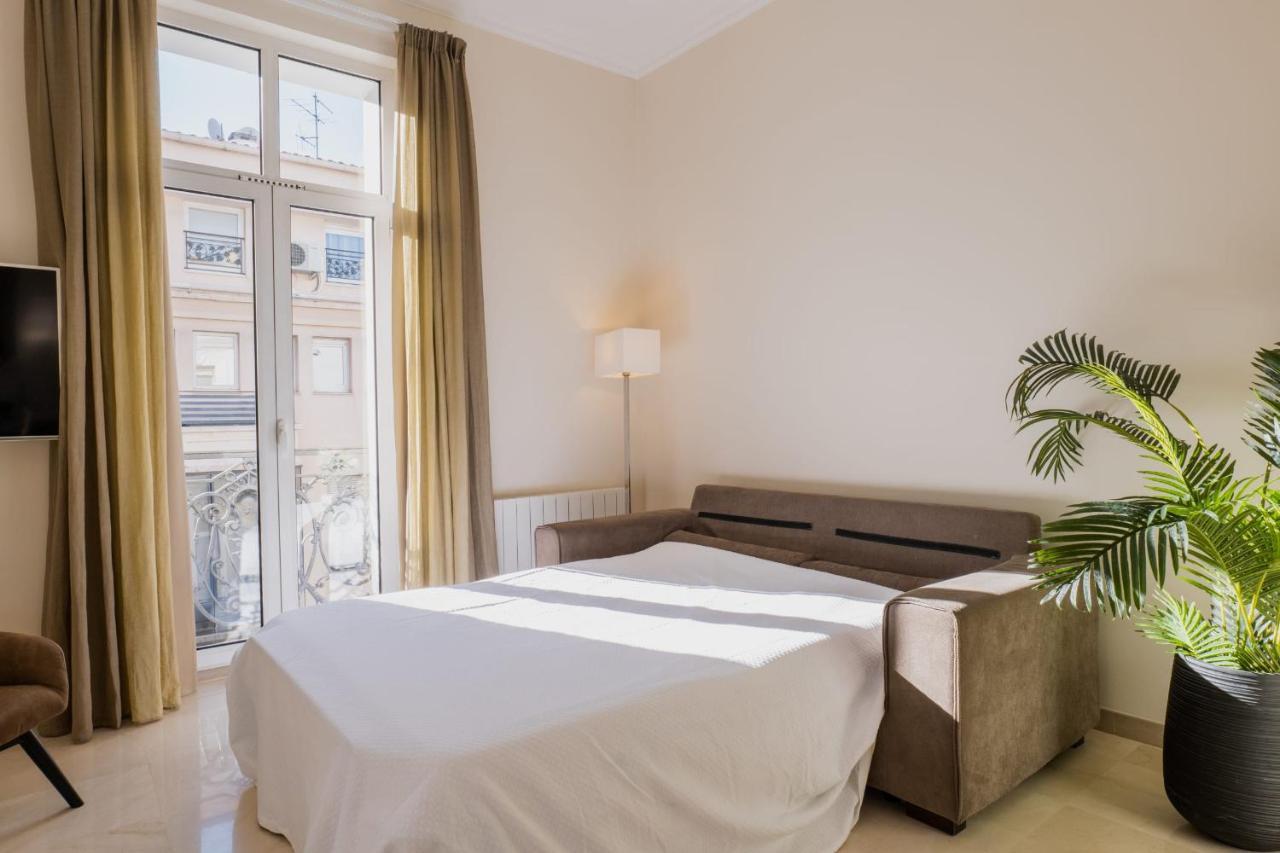 2-br Steps From The Palais Des Festivals Appartamento *
